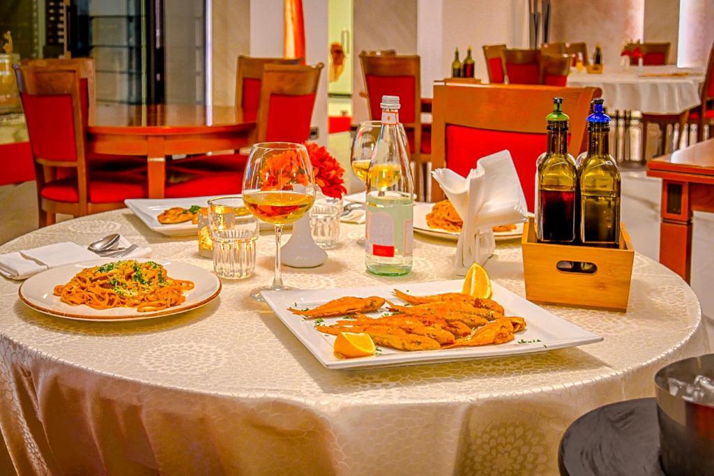 דורס Hotel Vivas מראה חיצוני תמונה