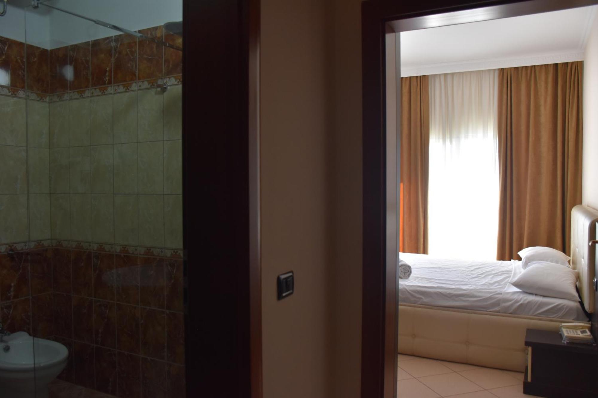 דורס Hotel Vivas מראה חיצוני תמונה
